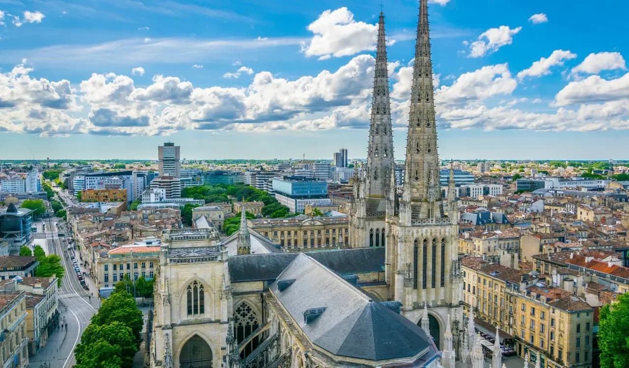 Bordeaux cathédrale et ville