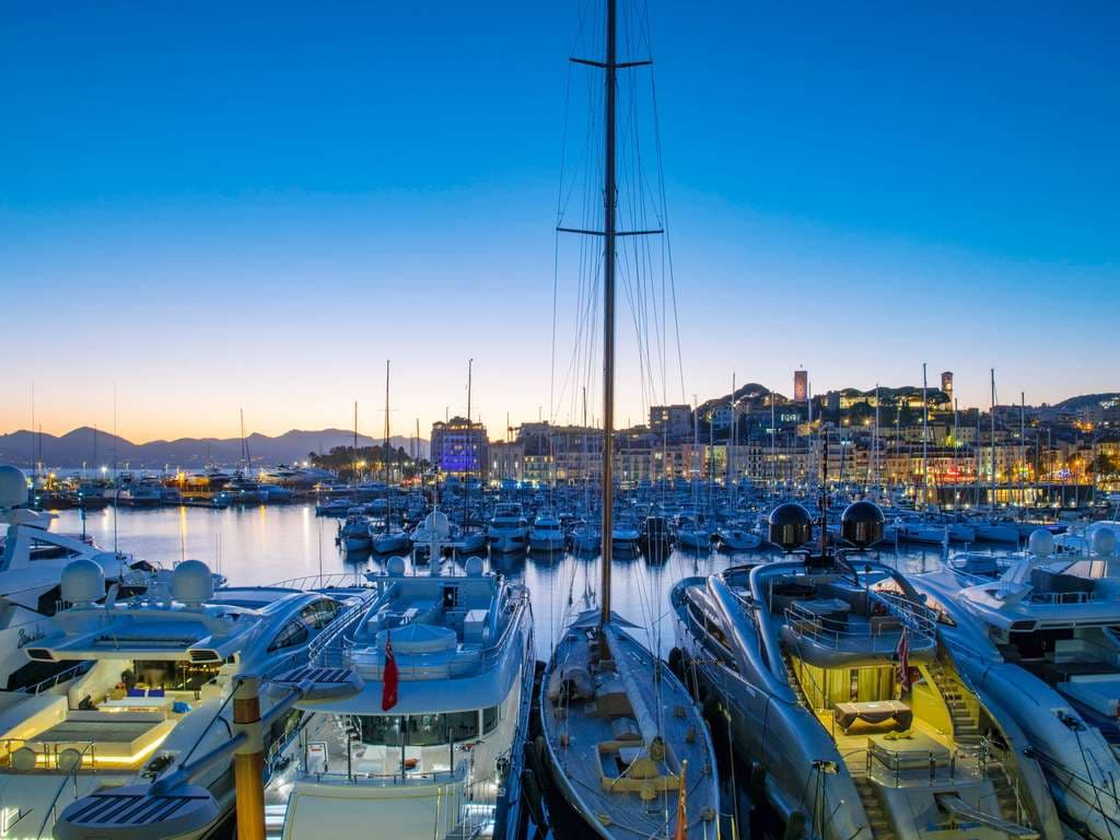 Port coucher de soleil